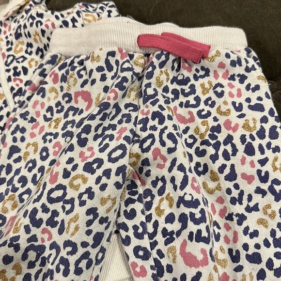 Sovereign code zip up hoodie and sweatpants size 4 - Picture 3 of 3